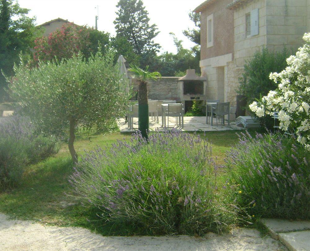 Mas Guiraud, Le Coquet Bed and Breakfast Beaucaire  Buitenkant foto