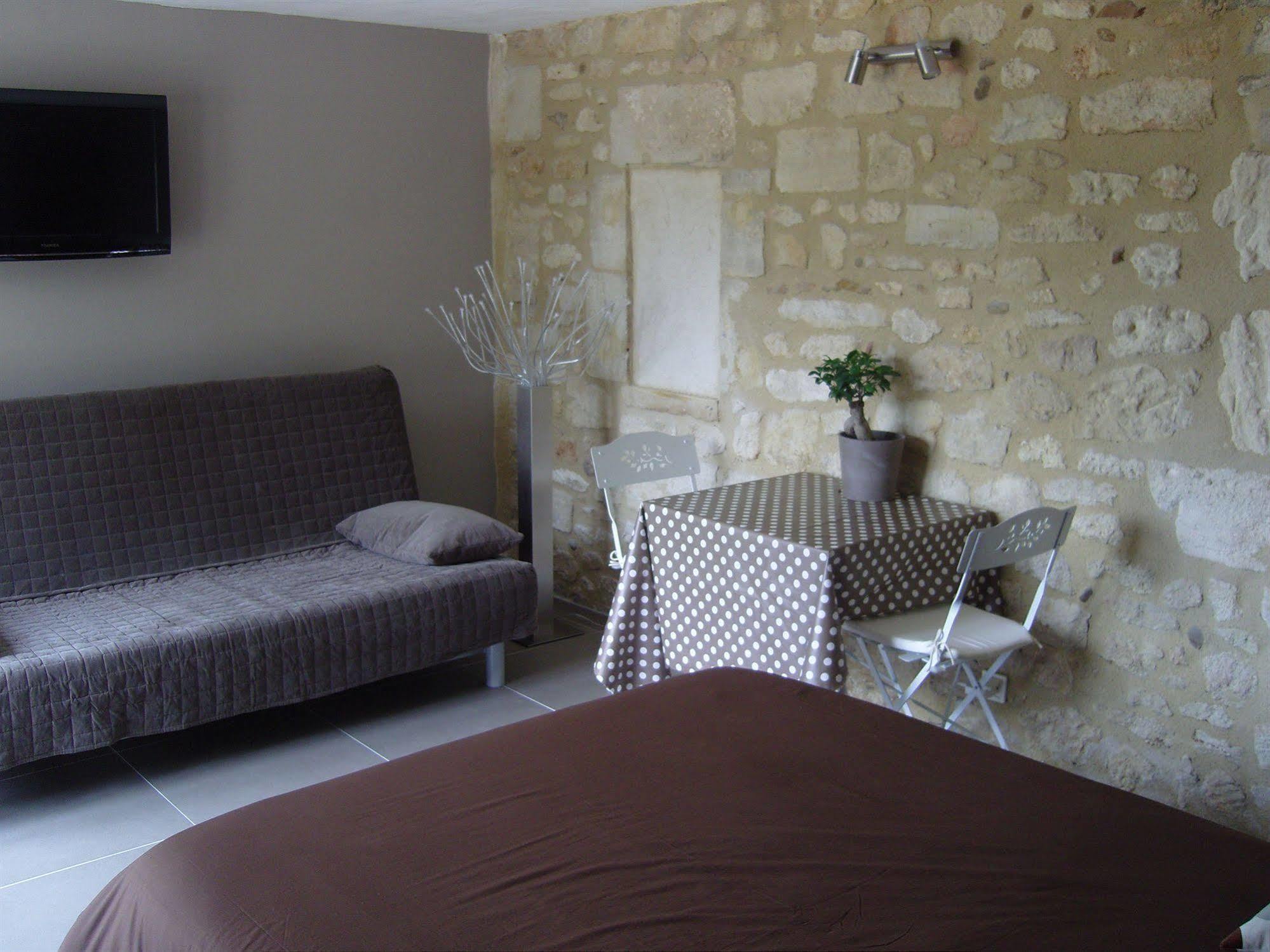 Mas Guiraud, Le Coquet Bed and Breakfast Beaucaire  Buitenkant foto