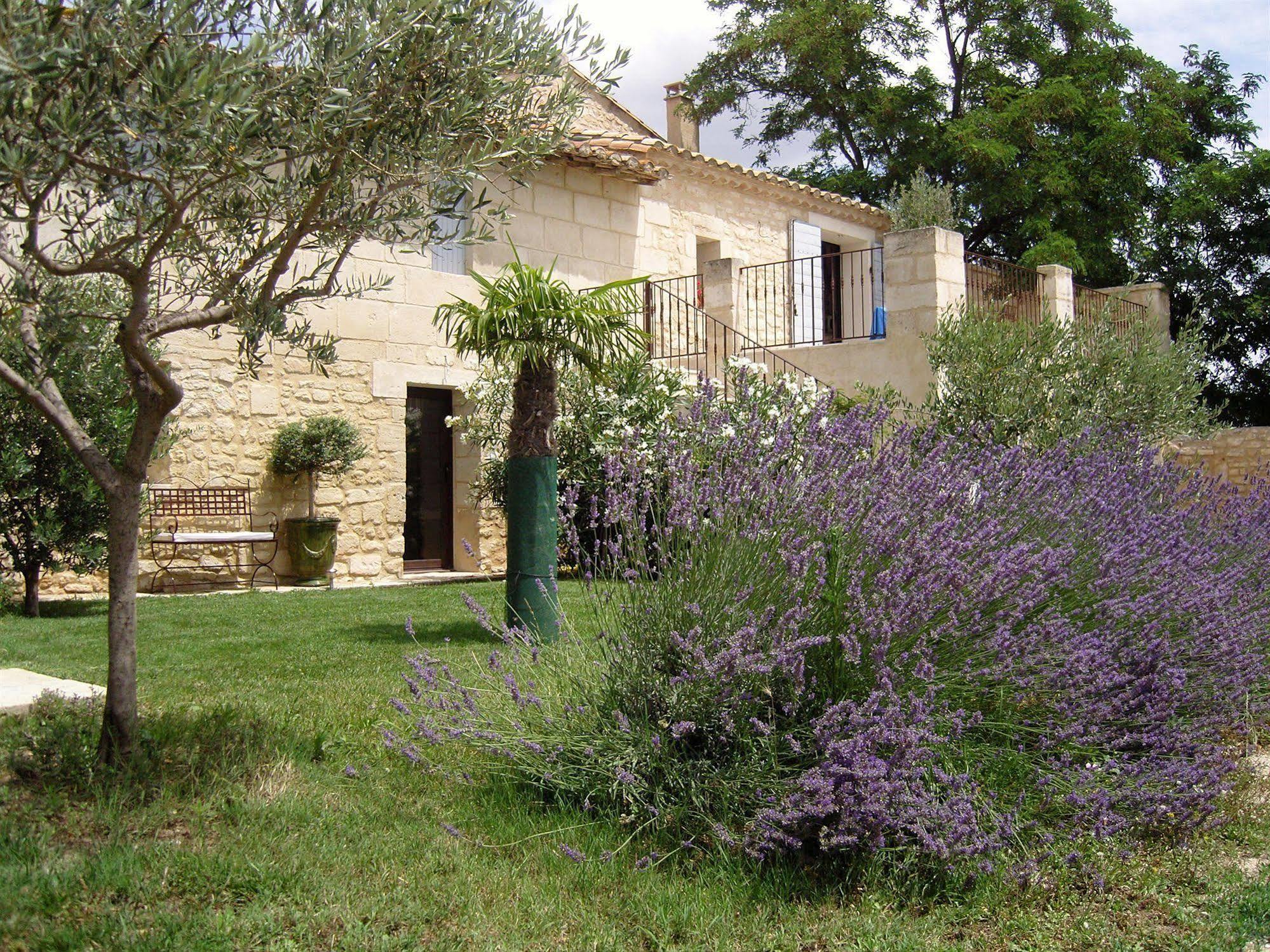 Mas Guiraud, Le Coquet Bed and Breakfast Beaucaire  Buitenkant foto