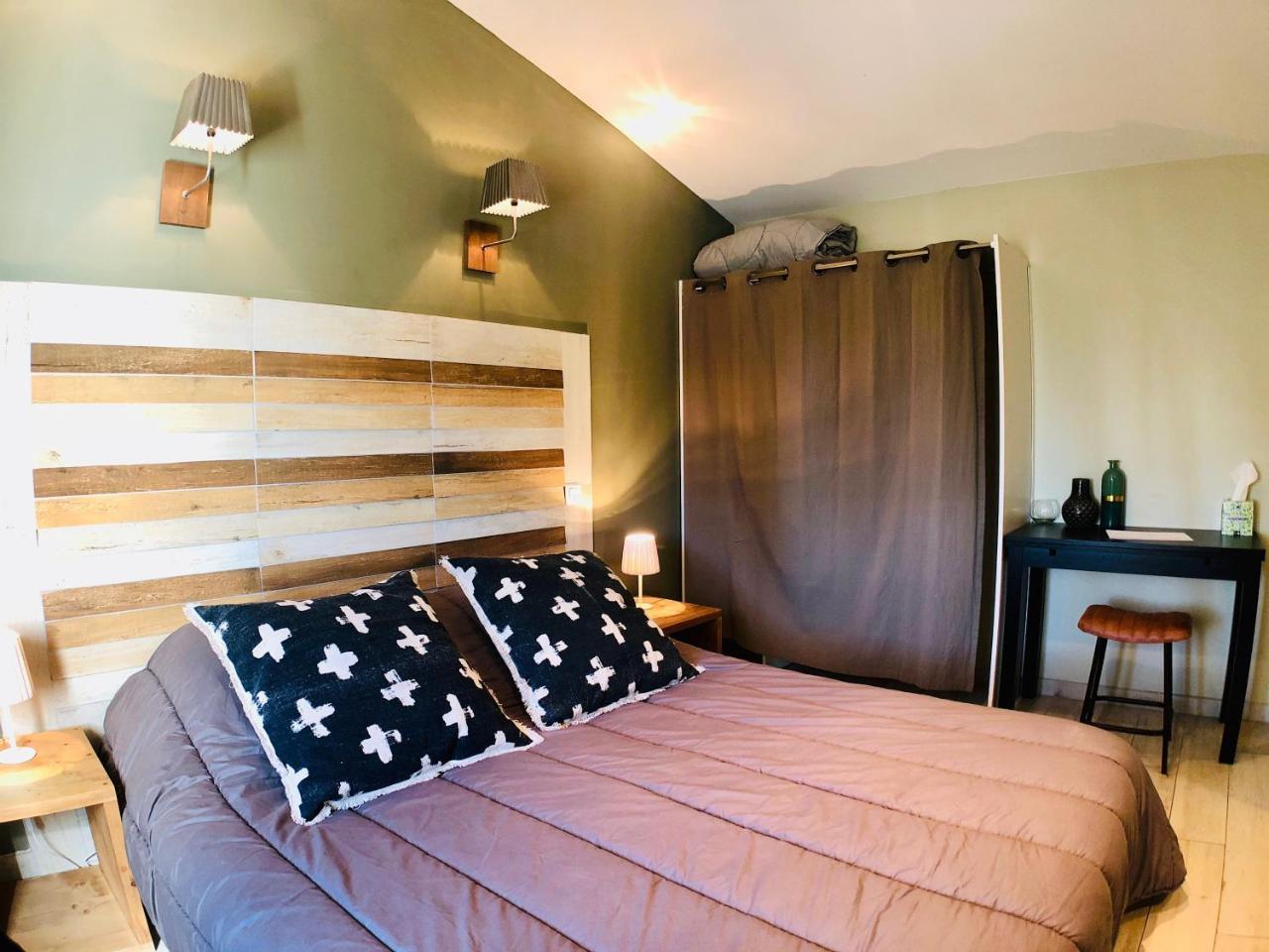 Mas Guiraud, Le Coquet Bed and Breakfast Beaucaire  Buitenkant foto